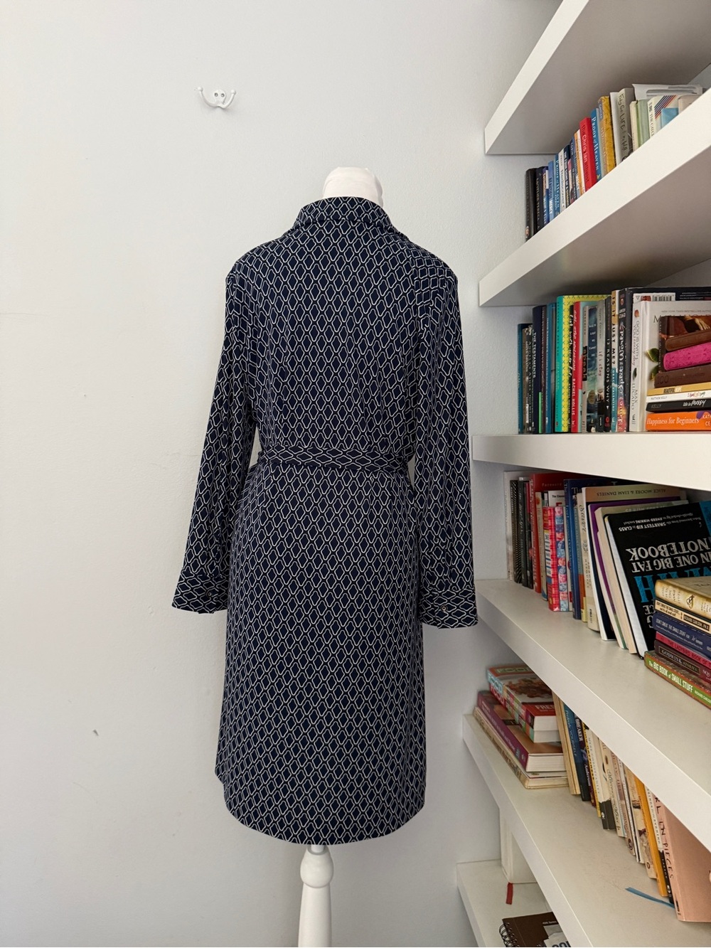 Talbots Navy and White Geometric Tie-Waist Long Sleeve Shirt Dress Large - Picture 5 of 12